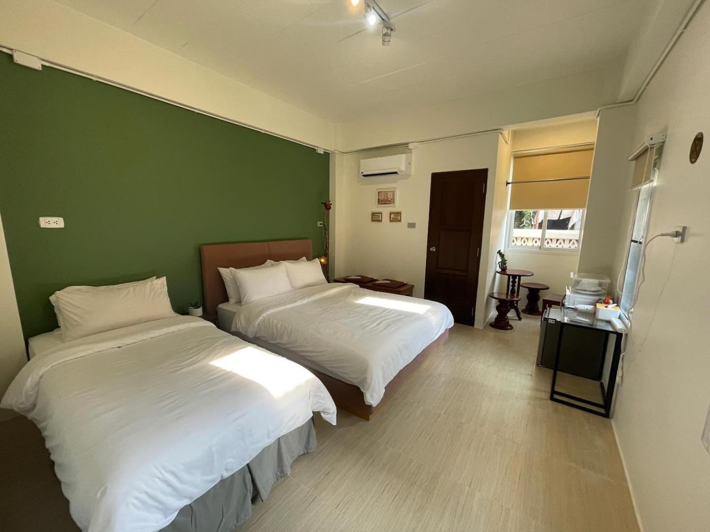 Self Check-in By Baiput Hometel Phra Nakhon Si Ayutthaya