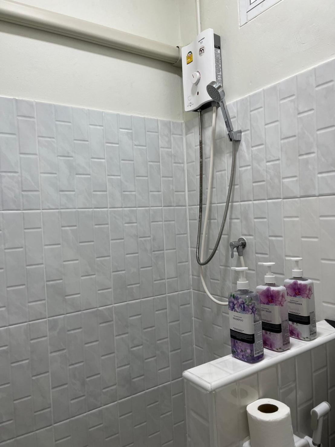 Self Check-in By Baiput Hometel Apartment *